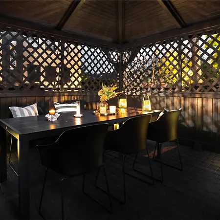 Corner بيت ضيافة ليبا